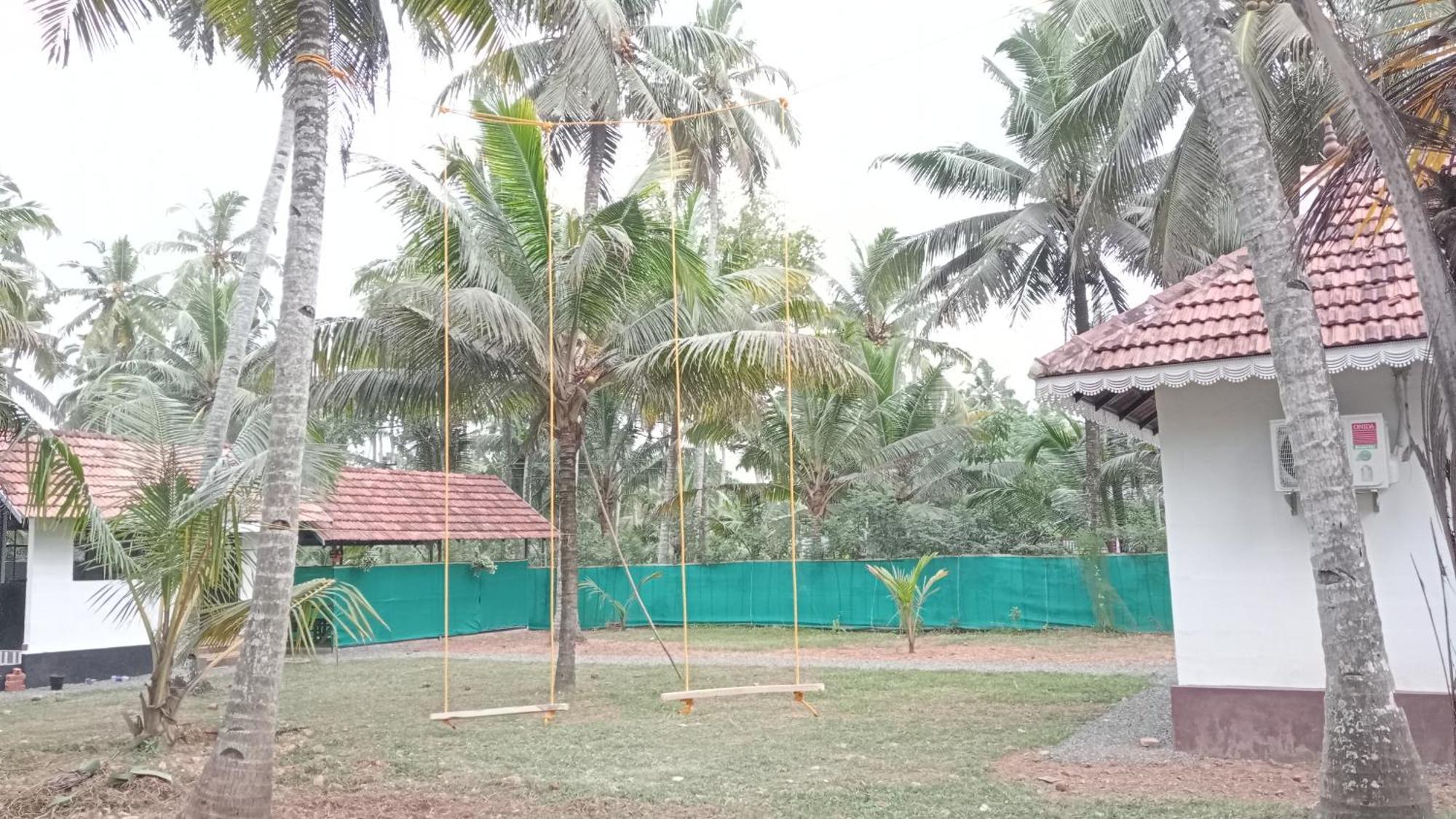 Апартаменты Prakruthi Residency Munroeisland Mundrothuruth Экстерьер фото