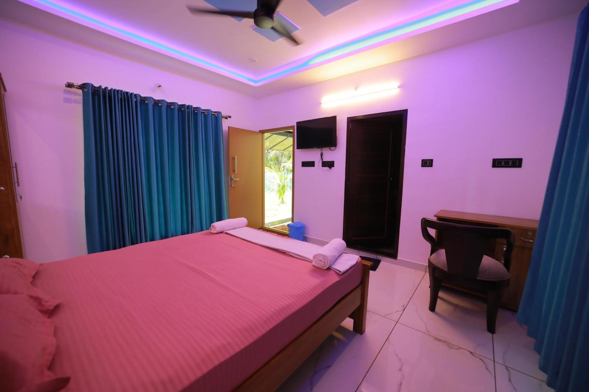 Апартаменты Prakruthi Residency Munroeisland Mundrothuruth Экстерьер фото