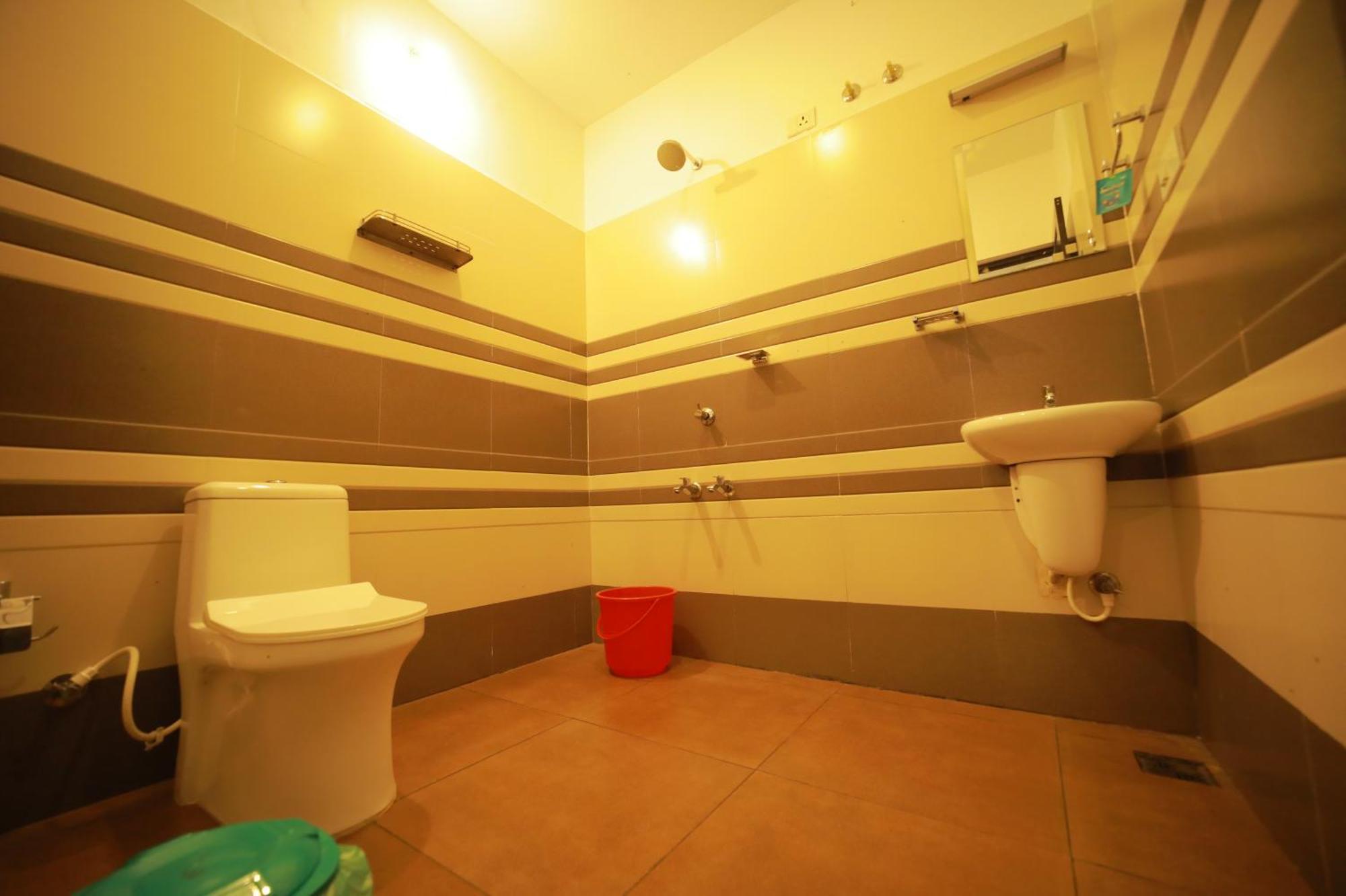 Апартаменты Prakruthi Residency Munroeisland Mundrothuruth Экстерьер фото